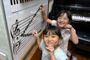 music-class_img8_w750_h500